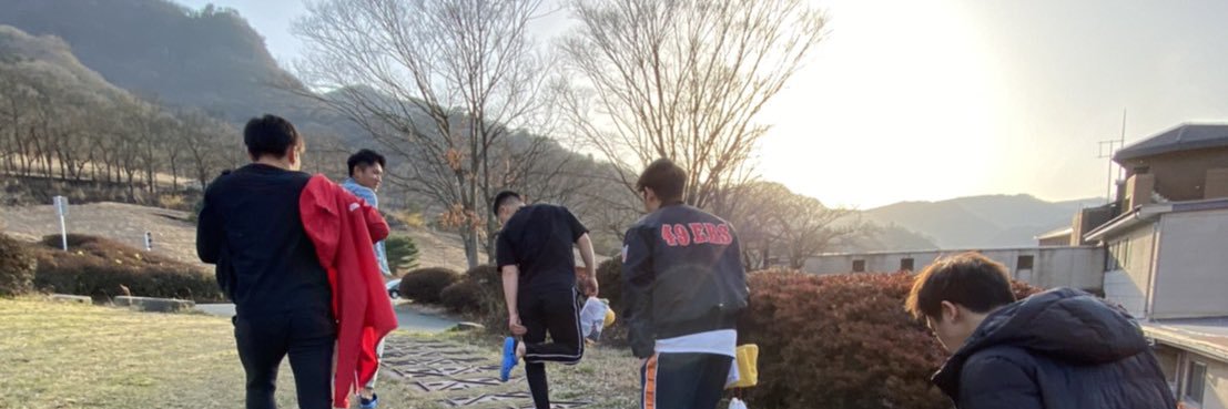 2734K's profile banner image