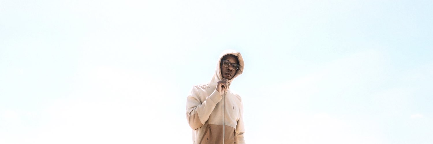 LUXLVRS's profile banner image