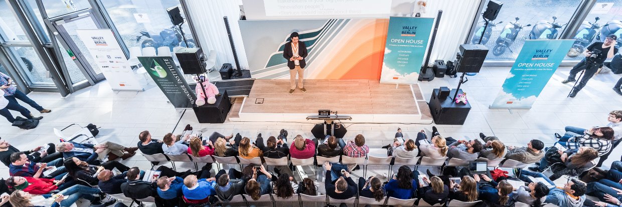 Jonathan Greechan banner