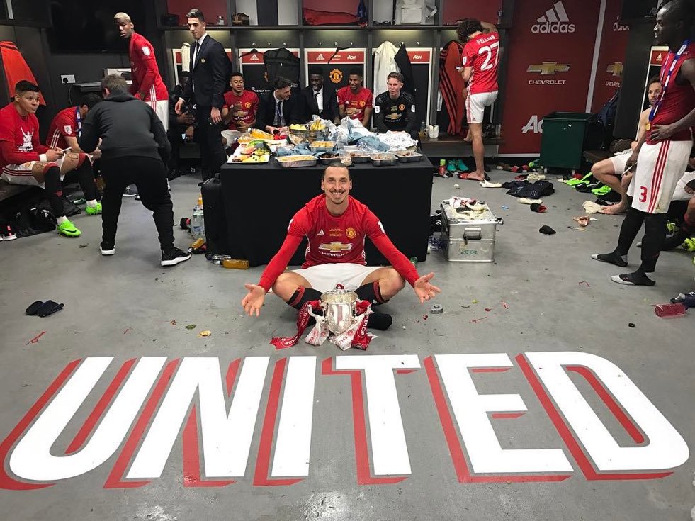 Dennyinki's profile banner image