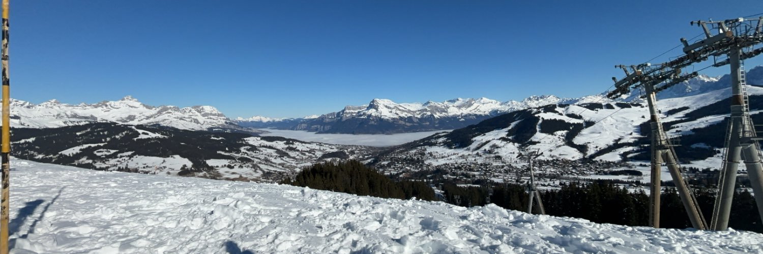 Pacijeudemots's profile banner image