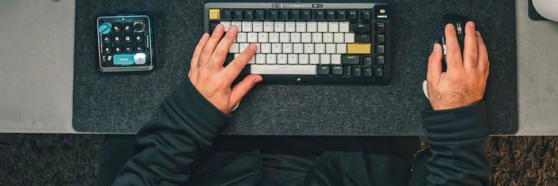 rendevdesk's profile banner image