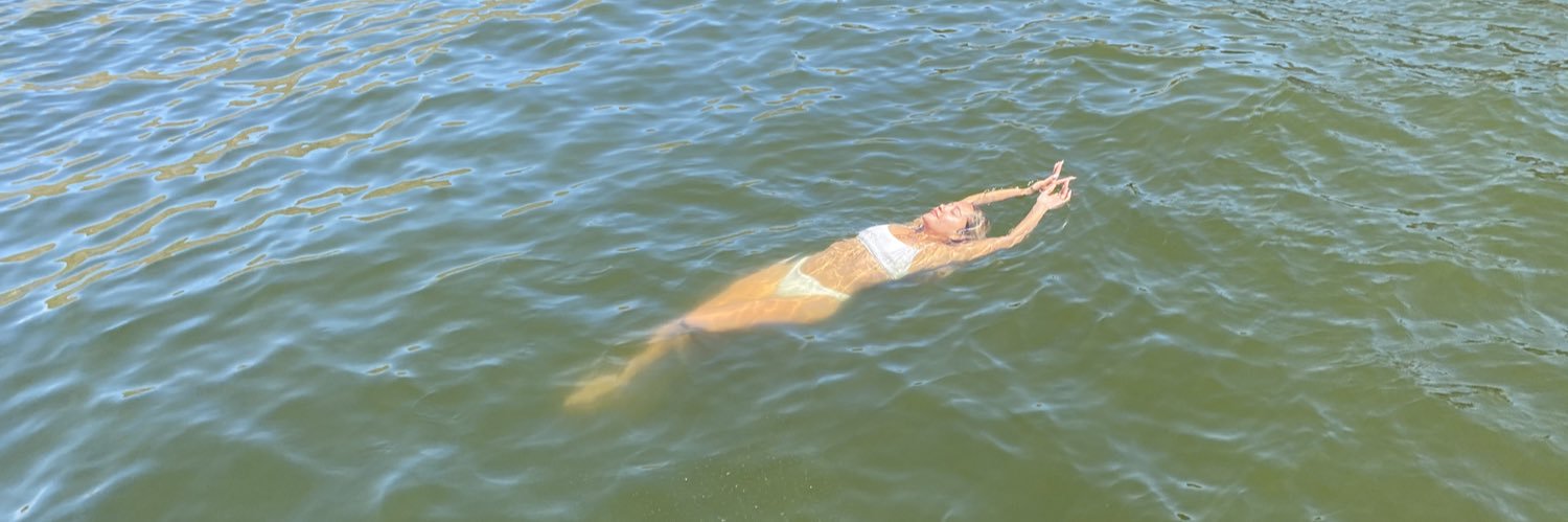 natalierosef_'s profile banner image