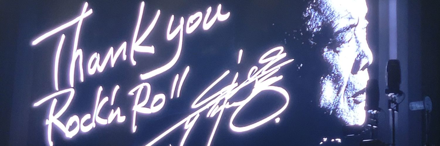 42Sada's profile banner image