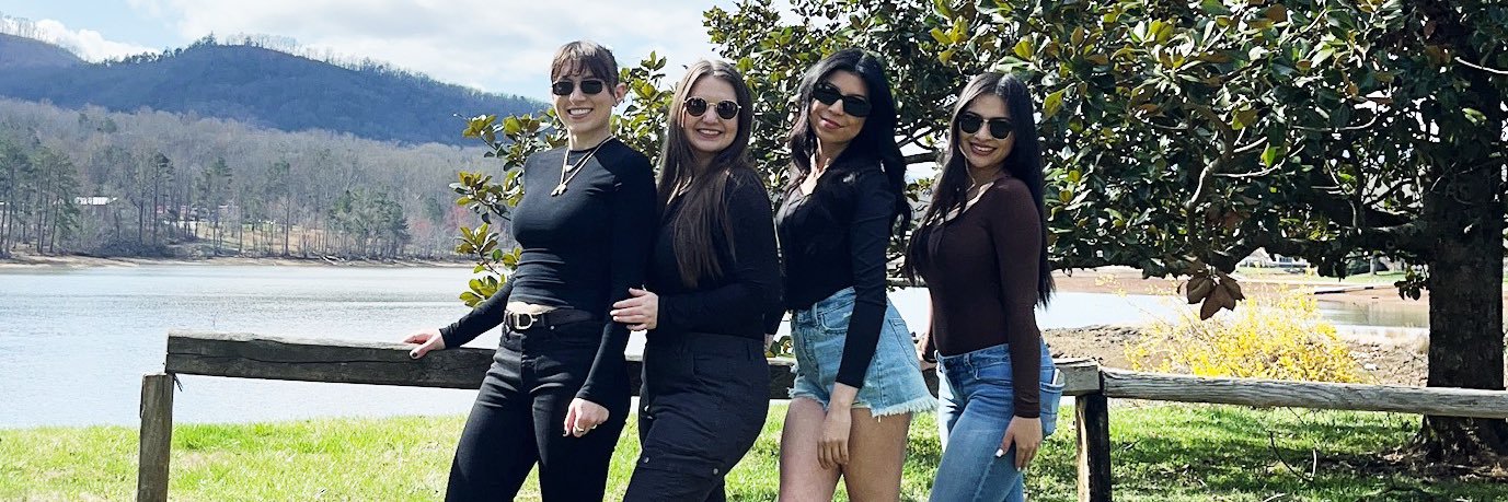 JulieeDunn's profile banner image