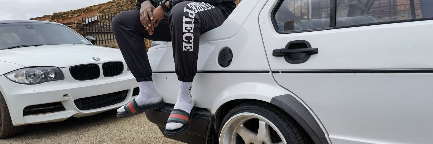 Kat_Cobain's profile banner image