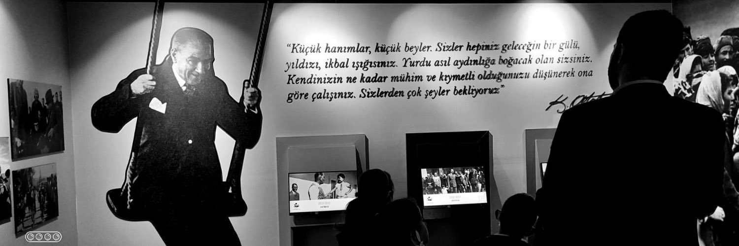 _MustafaSelcuk_'s profile banner image