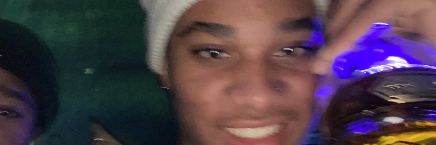 royy_33's profile banner image