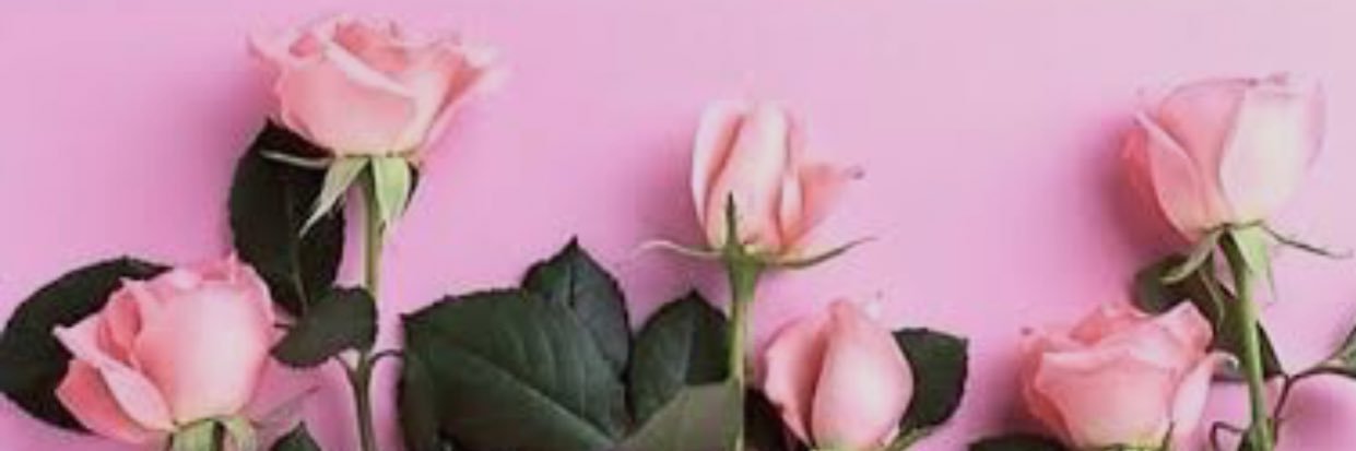 komfee22's profile banner image