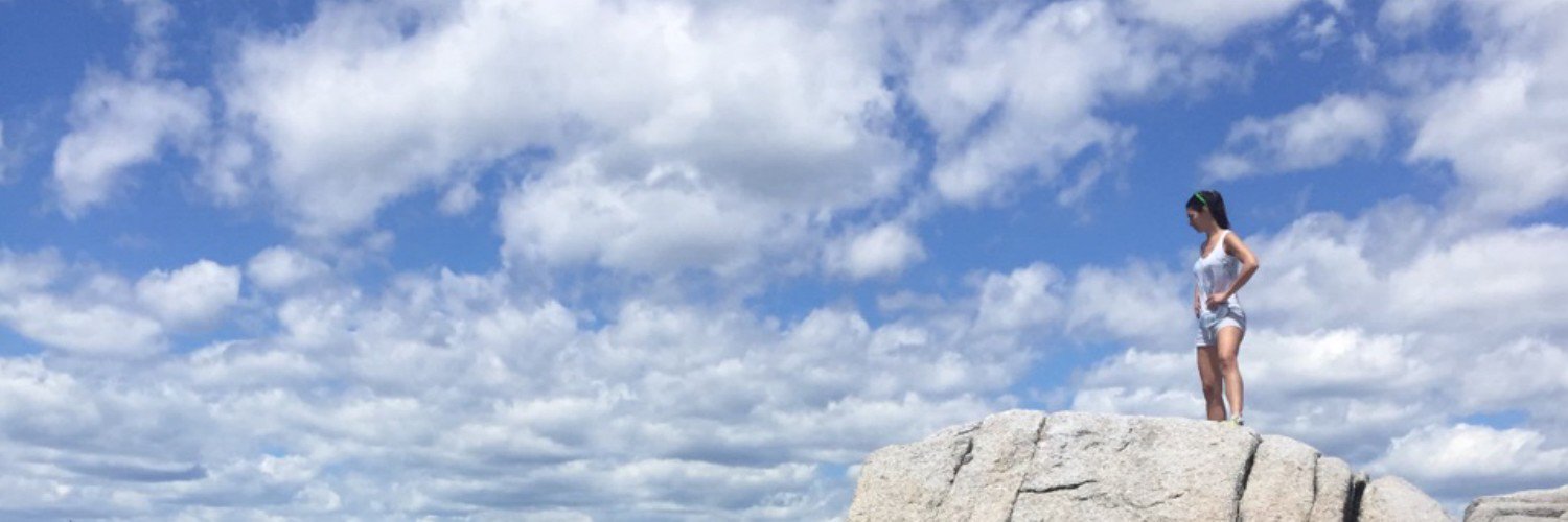 deoghe's profile banner image