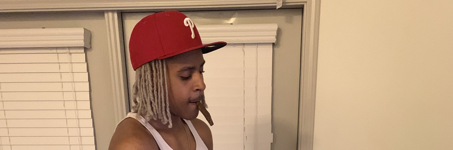 Bornfrompain💔🥀 banner