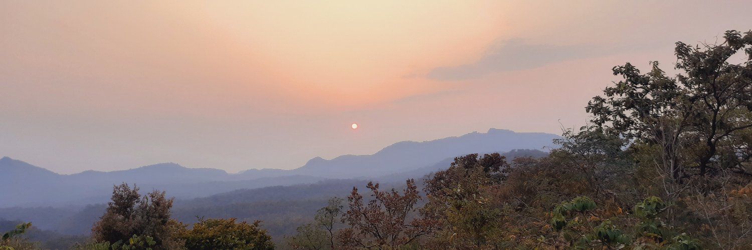MiissTiwari's profile banner image