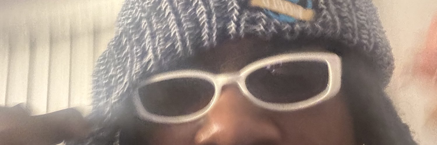 shechosemark_'s profile banner image