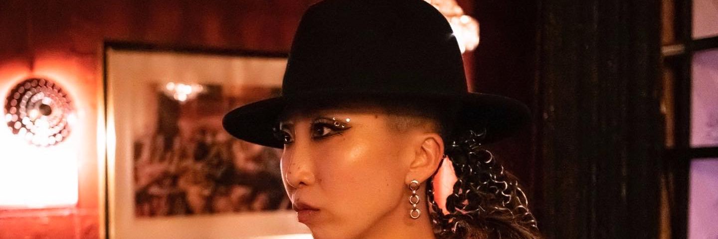 vo9303's profile banner image