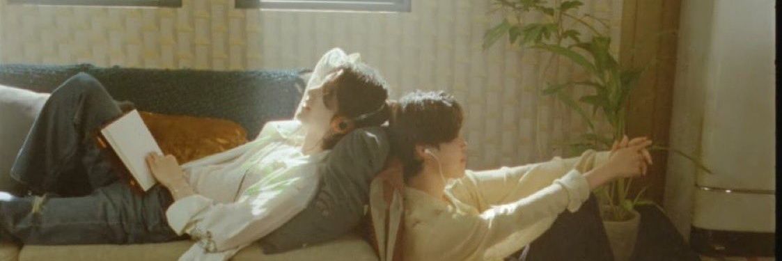 Pouttyoon's profile banner image