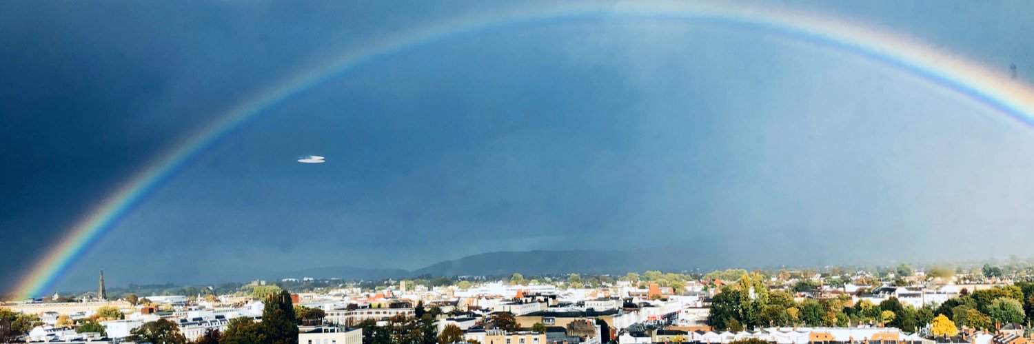 laurenlthomp's profile banner image