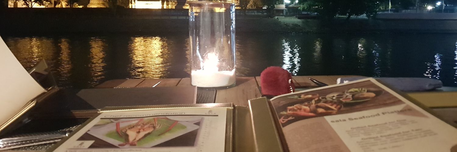 mozzaamon's profile banner image