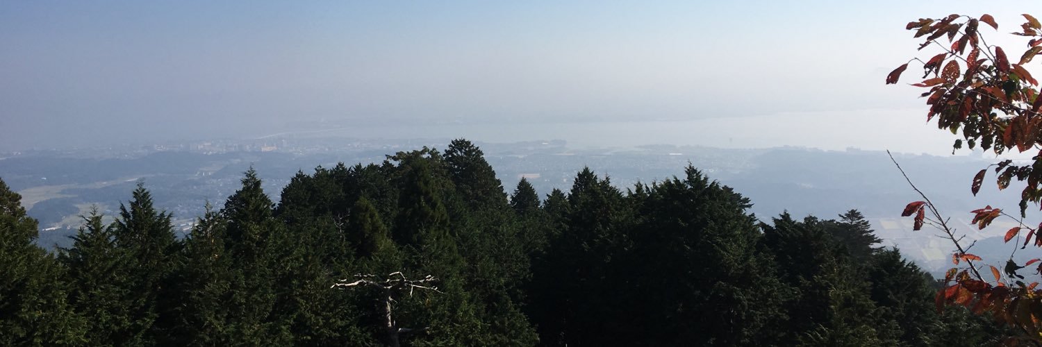 lovelog's profile banner image