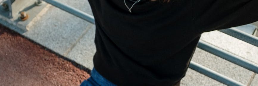 shdfet's profile banner image