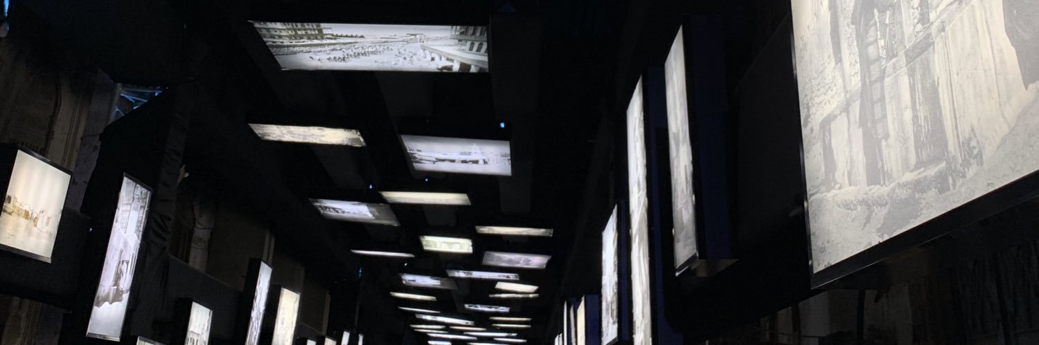 zix1122's profile banner image