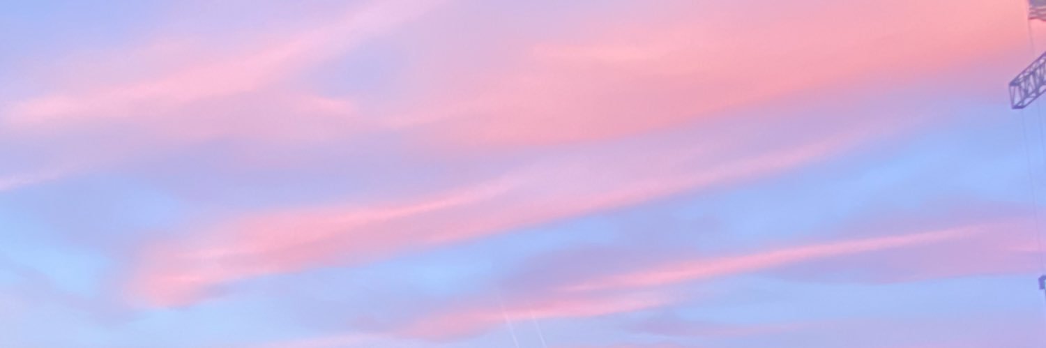 yaritzx_'s profile banner image