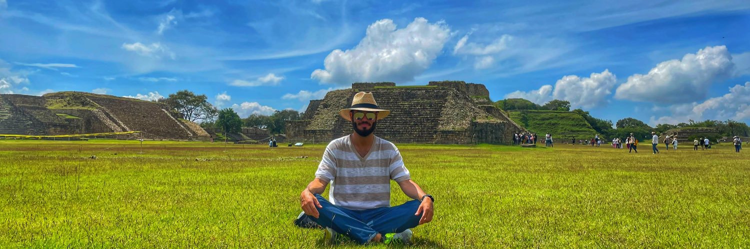 Dr_Chuy's profile banner image