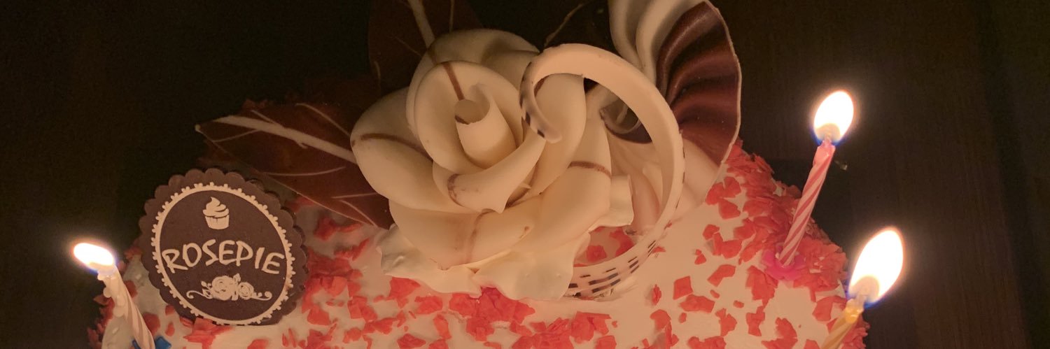 quocvanict's profile banner image