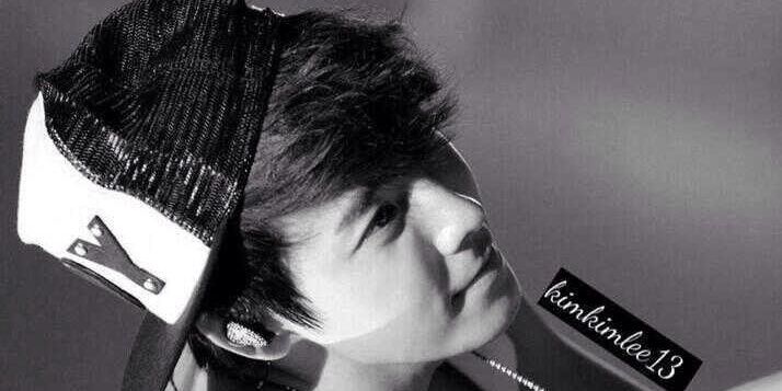아야 banner
