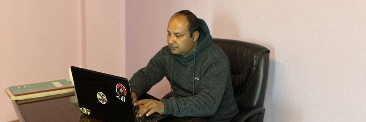 barujisan's profile banner image