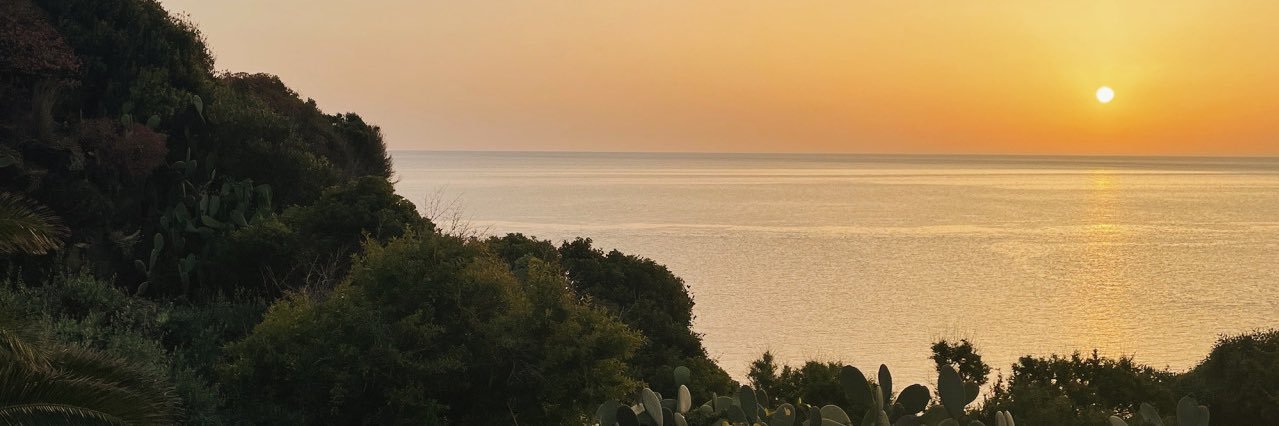 Queenyxo__'s profile banner image
