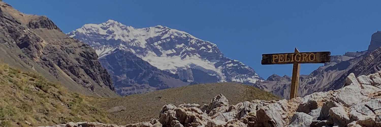 sofiakuszz's profile banner image