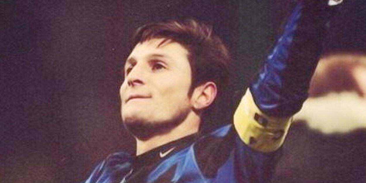 2010_deda's profile banner image