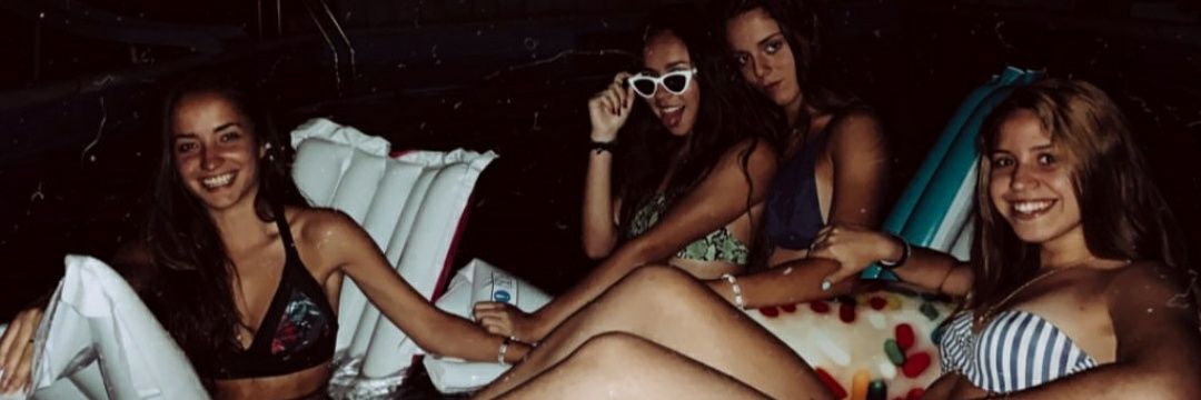 marinabueno13's profile banner image