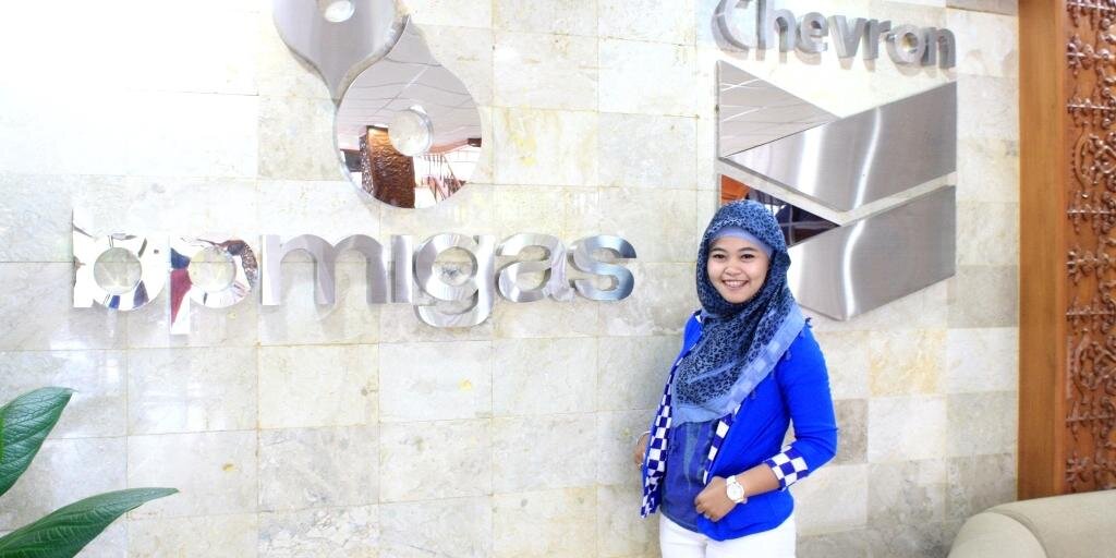 putriielzaaa's profile banner image