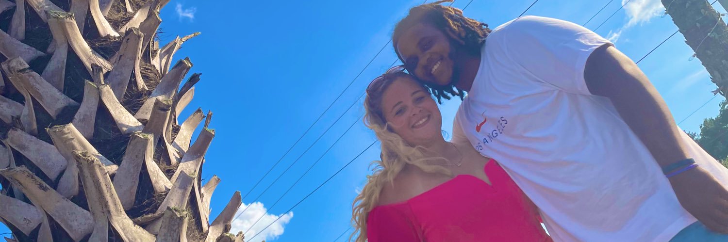 caiiitlin_'s profile banner image