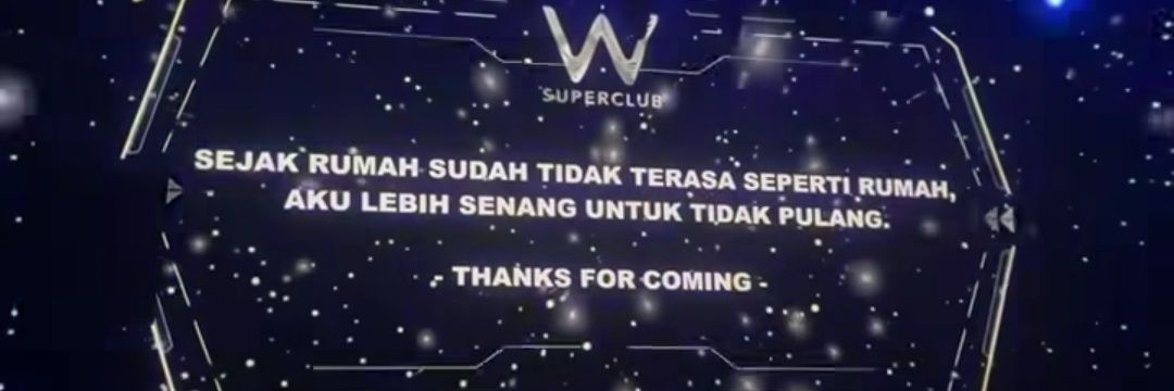ratihdinata's profile banner image