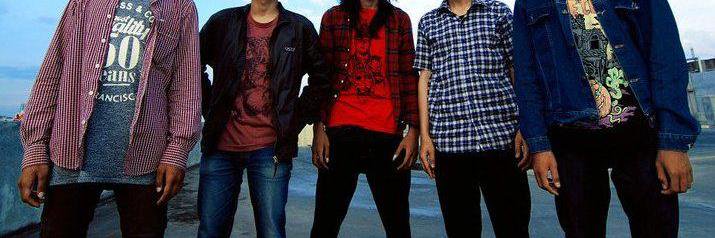 THE LADY DIE DRUNK banner