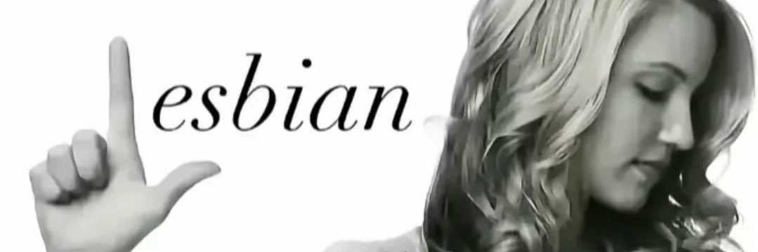 anne_vichoe's profile banner image