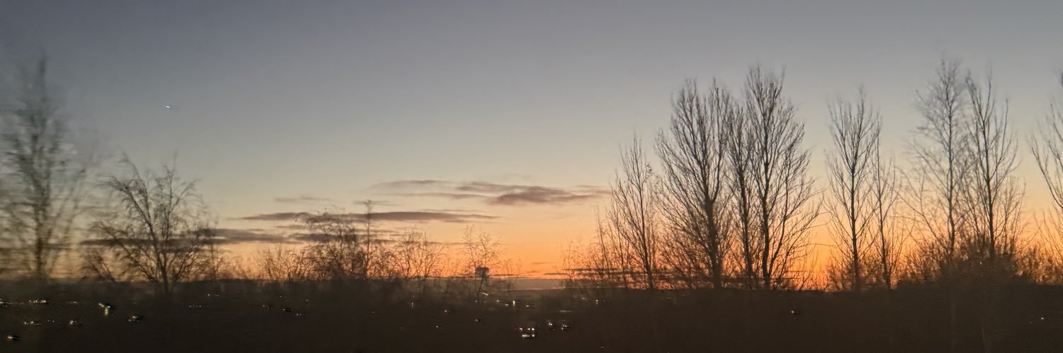 chloecs1999's profile banner image