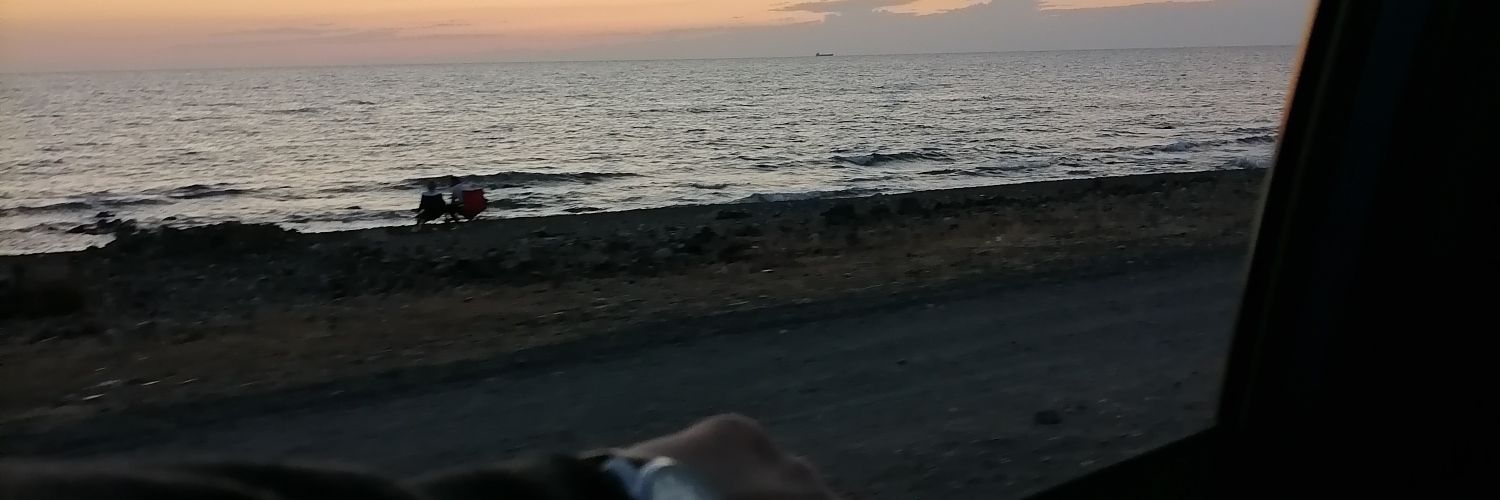 ertvgryl's profile banner image
