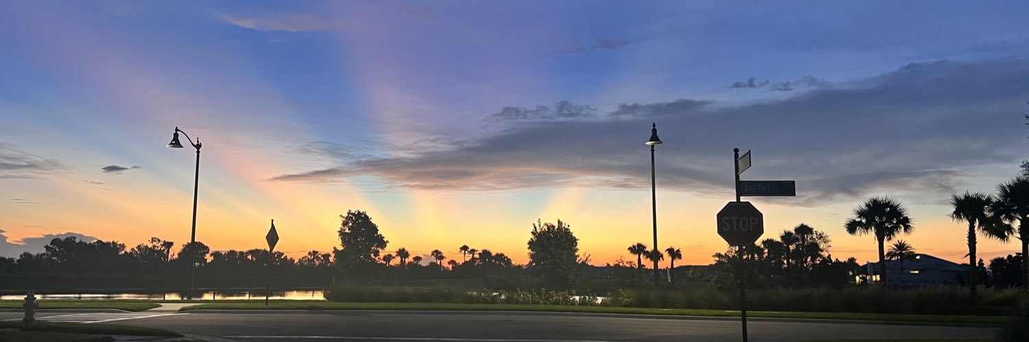 Heidi1092's profile banner image