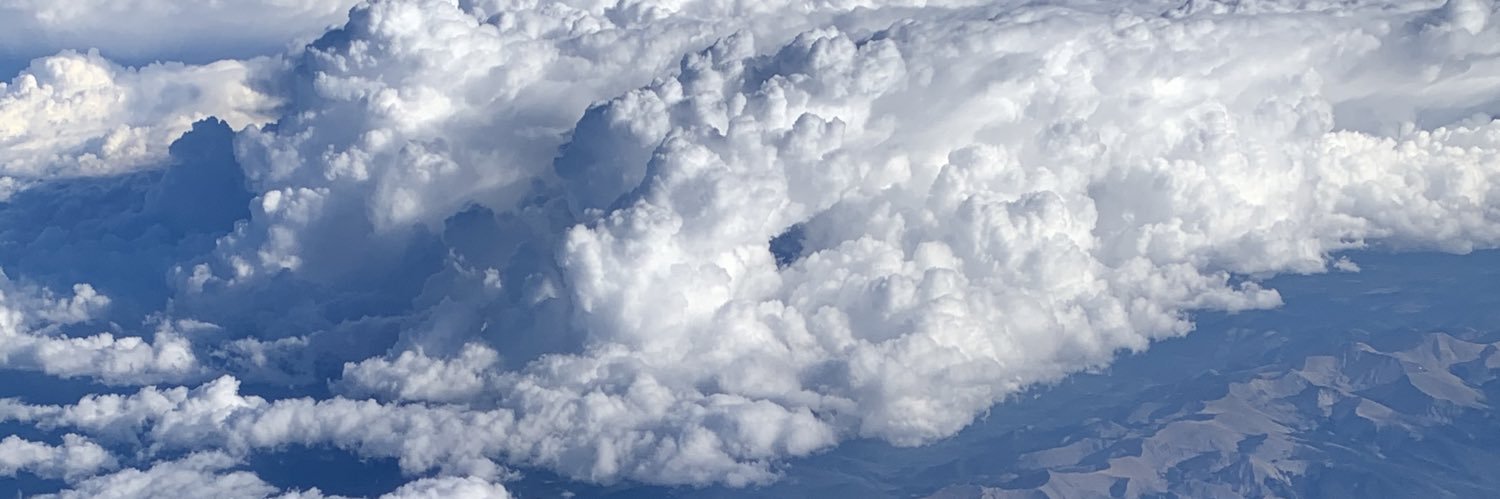 tuhweese's profile banner image