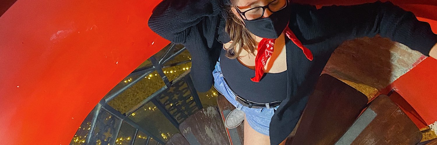 n_es9's profile banner image