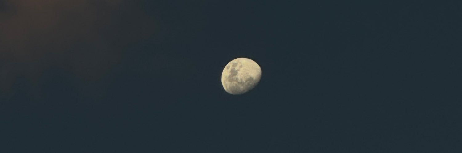 mano banner