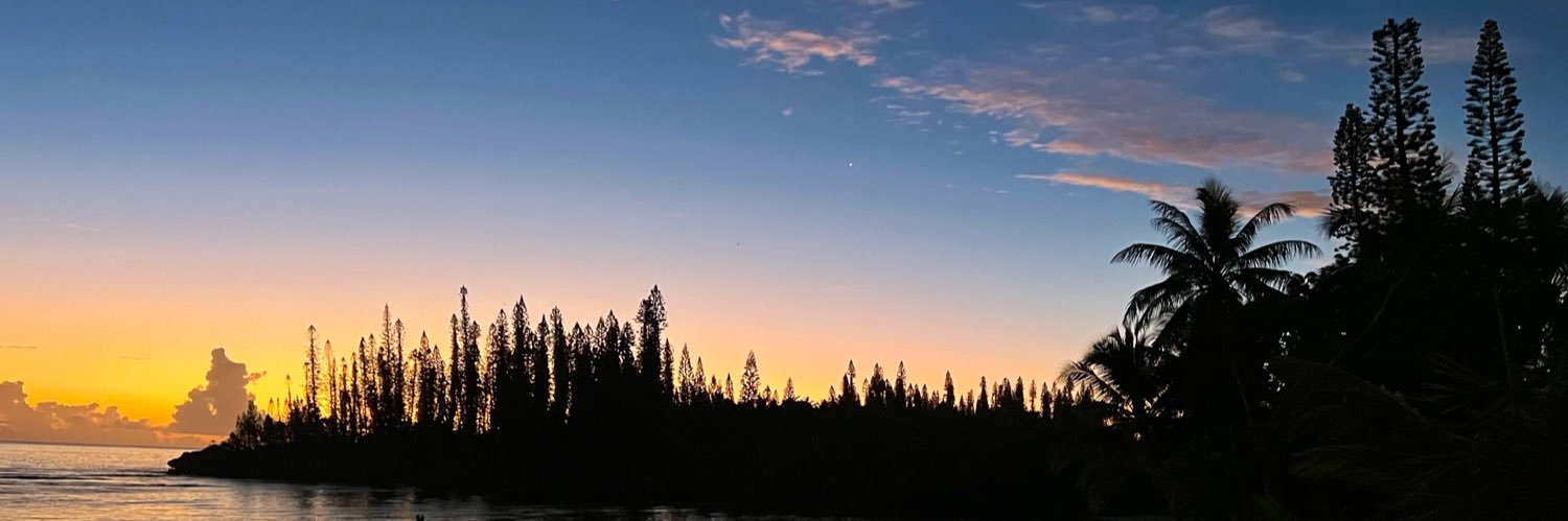 aklnel's profile banner image