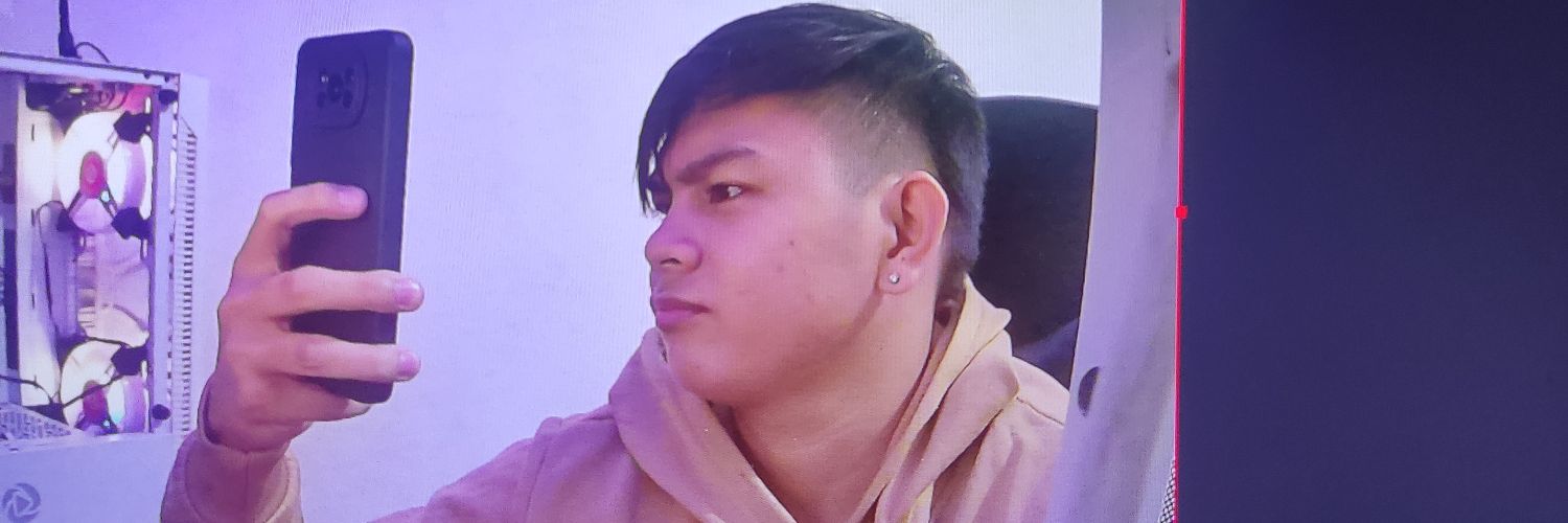 roarrgerr's profile banner image