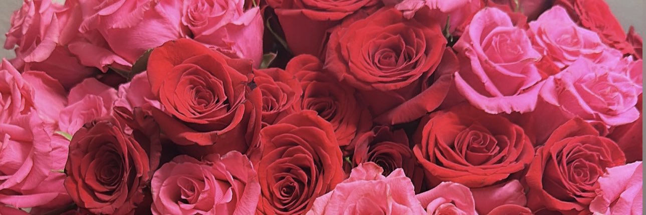 tahjanaeee's profile banner image