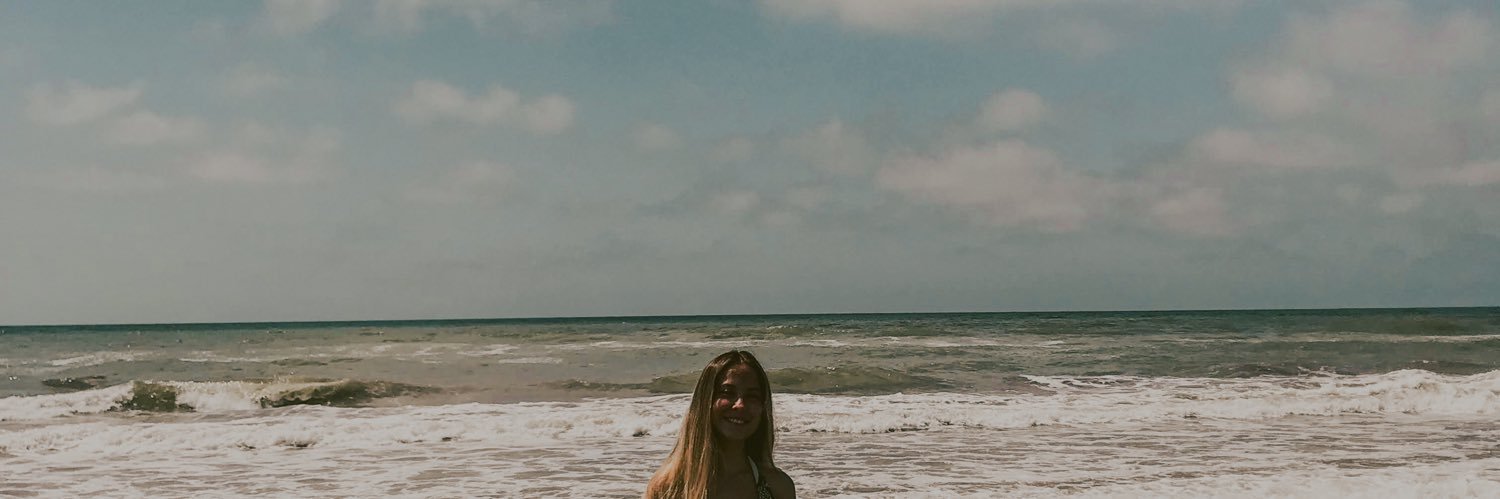 MiliClaros's profile banner image