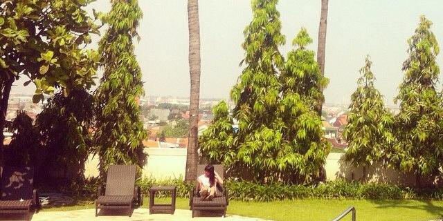 sissymitha's profile banner image