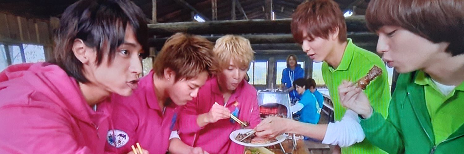 kmlisml's profile banner image